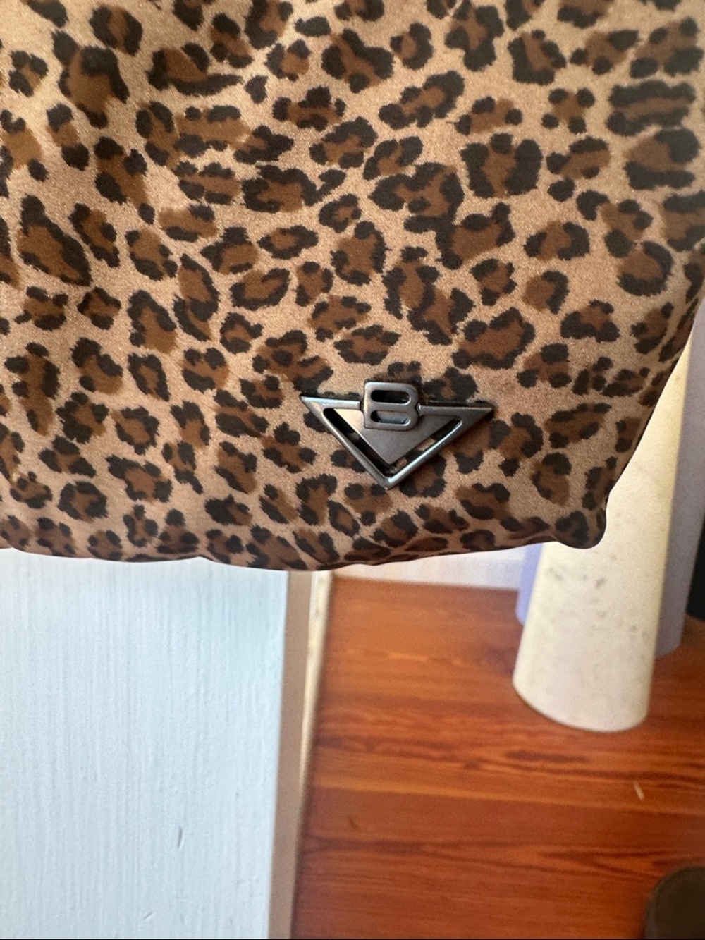 Bottega Veneta Leopard Print Shoulder Tote - Brown and Black - Picture 8 of 8
